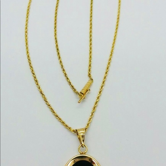 14K GOLD VIRGIN MARY BLACK ONYX PENDANT and Chain - Picture 8 of 9